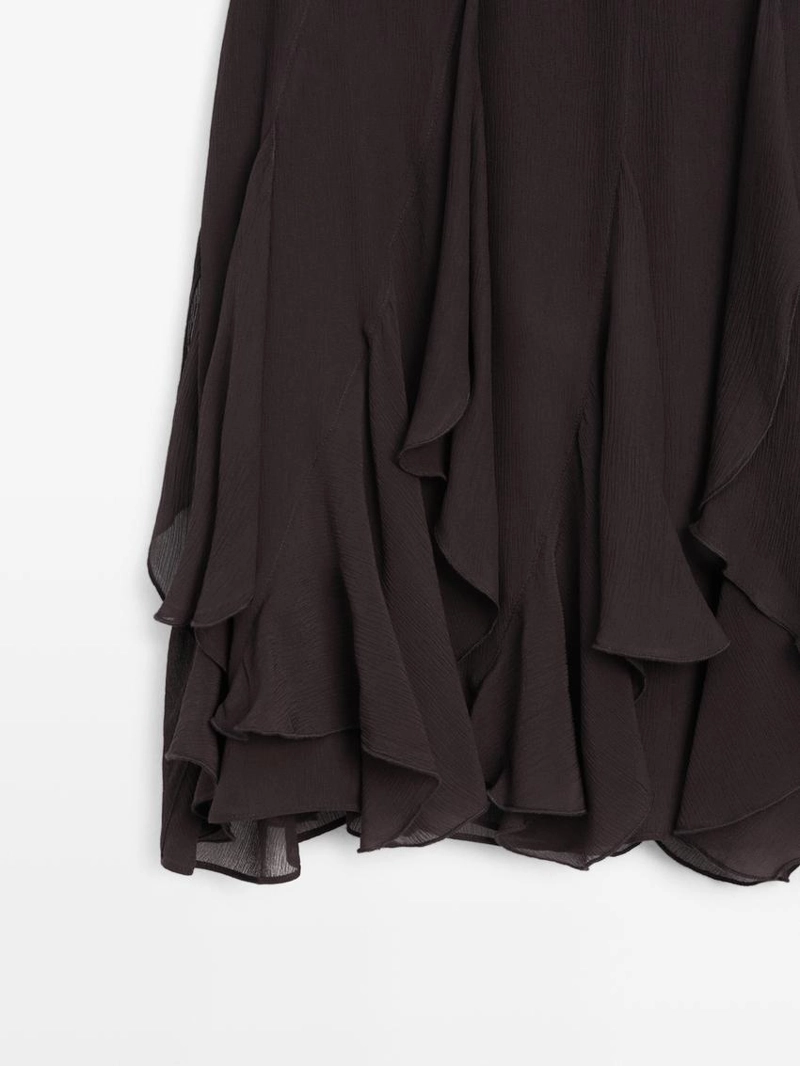 Асимметричная юбка с оборками