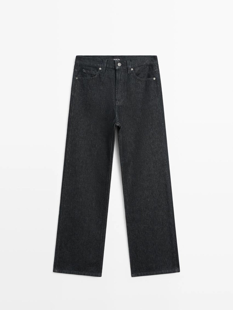 Джинсы с высокой посадкой и широкими штанинами