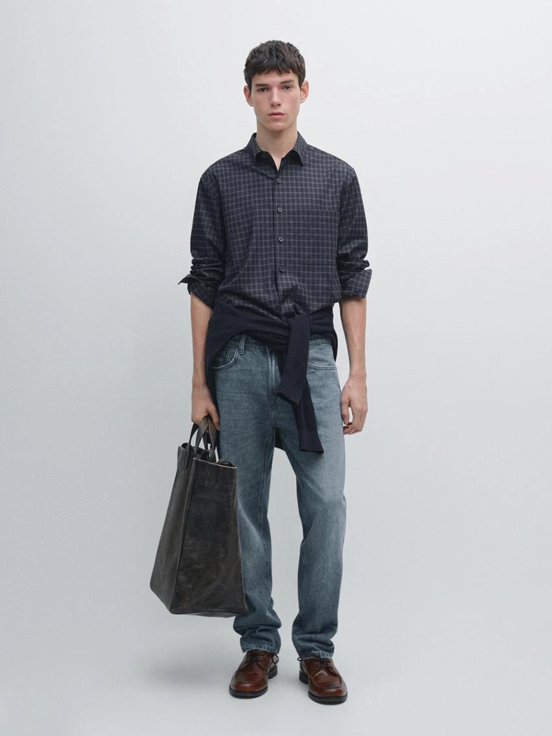 Рубашка в клетку свободного кроя