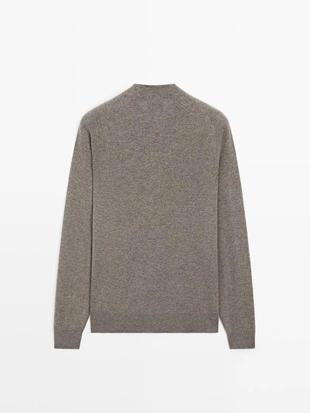 Кардиган с высоким воротником из вязаного трикотажа из шерсти- Заказать в России