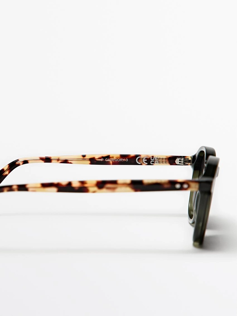 Солнечные очки круглые