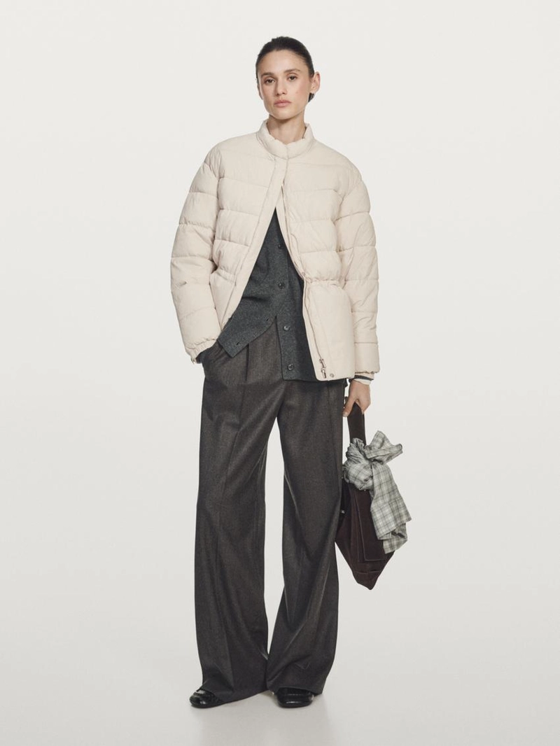 Пуховик с водоотталкивающим покрытием