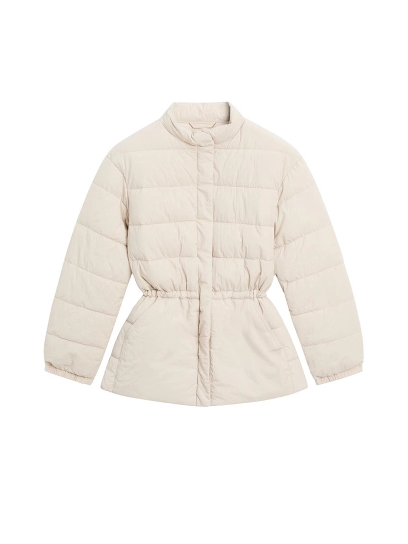 Пуховик с водоотталкивающим покрытием