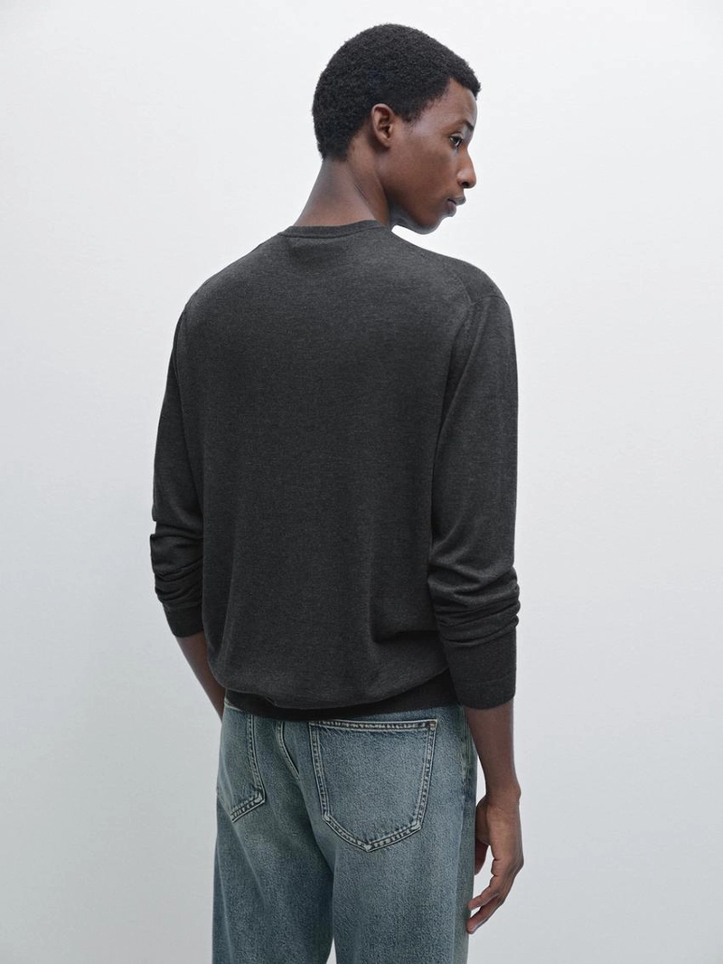 Свитер из шерстяной смеси