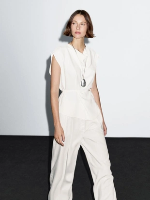 Брюки с широкими брючинами и двойными стрелками- Заказать в России