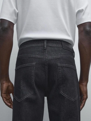 Джинсы с зауженным кроем- Заказать в России