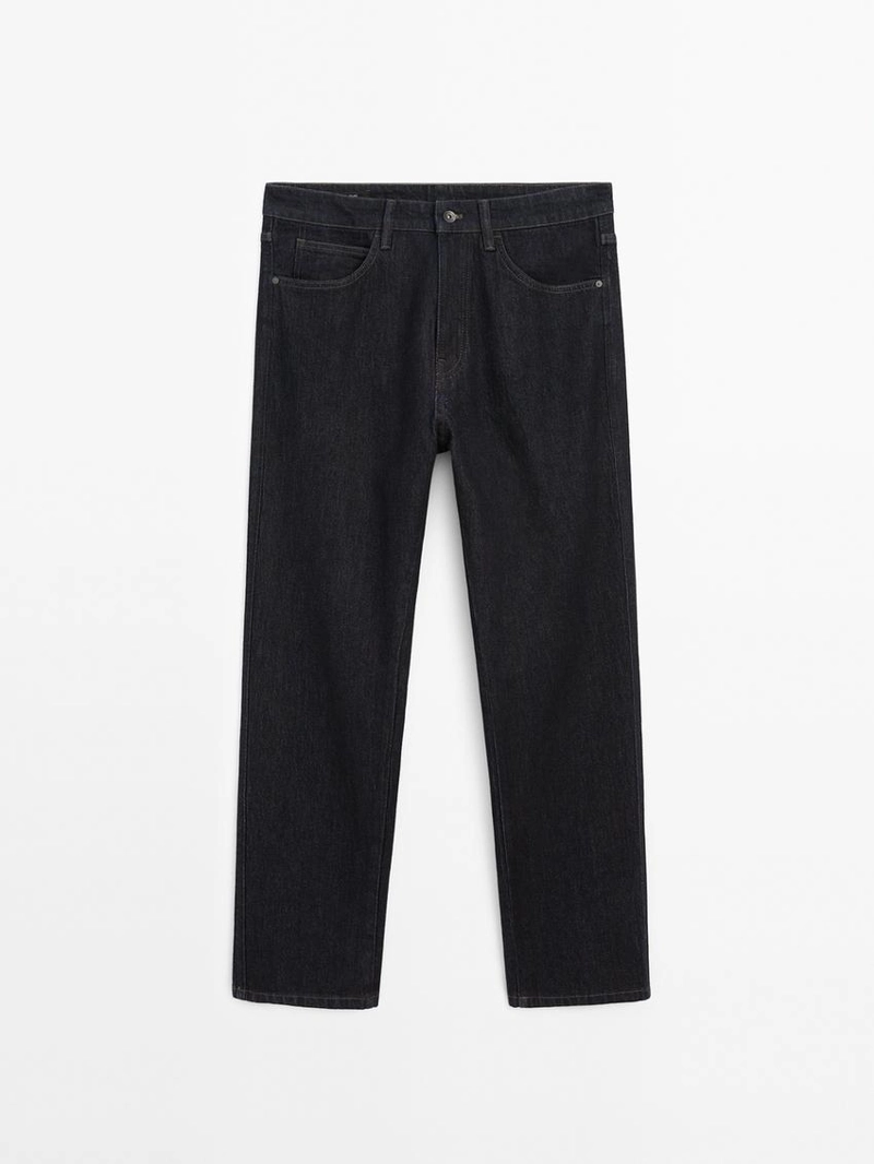 Джинсы с зауженным кроем