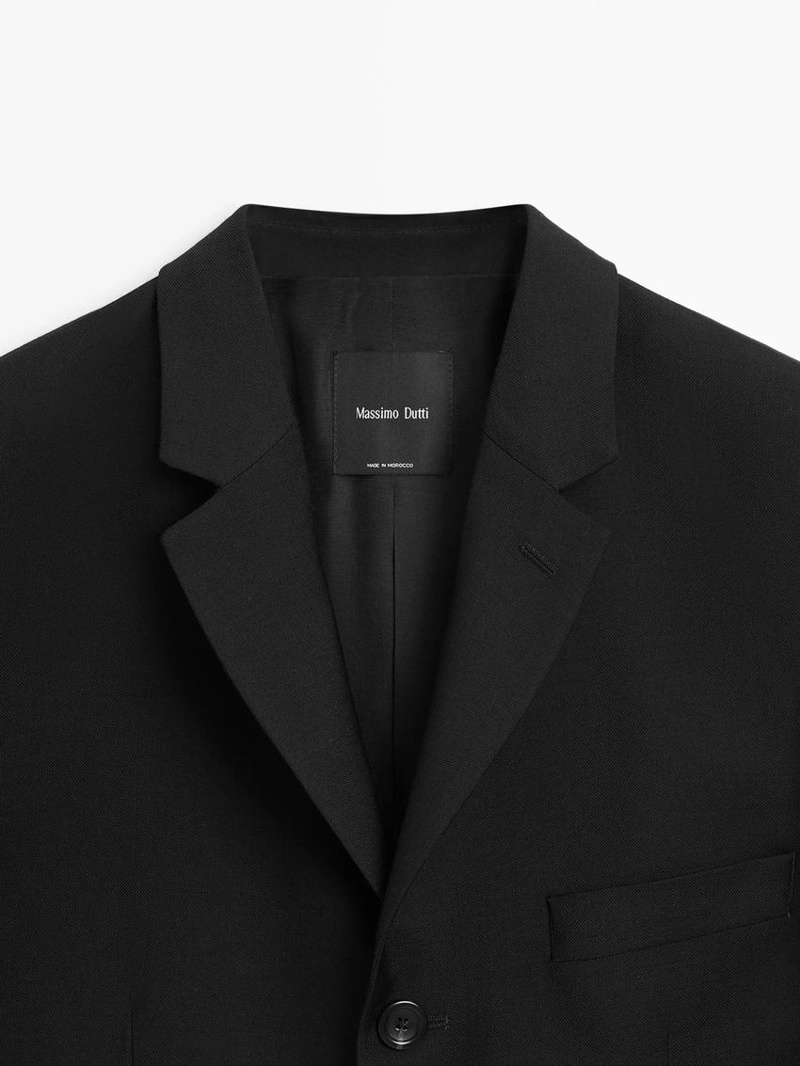 Пиджак из шерсти с тремя пуговицами