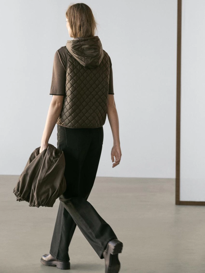 Парка с деталями из пуха