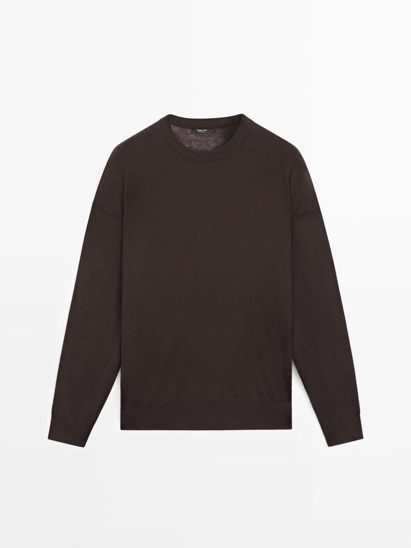 Свитер из шерстяной смеси в стиле оверсайз