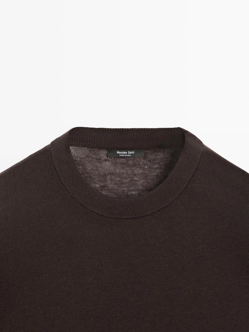 Свитер из шерстяной смеси в стиле оверсайз