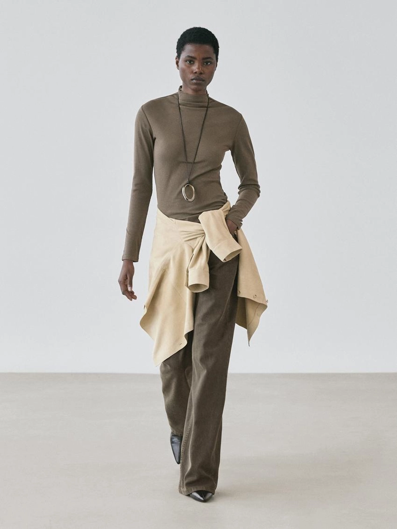 Футболка из ребристого хлопка с длинным рукавом