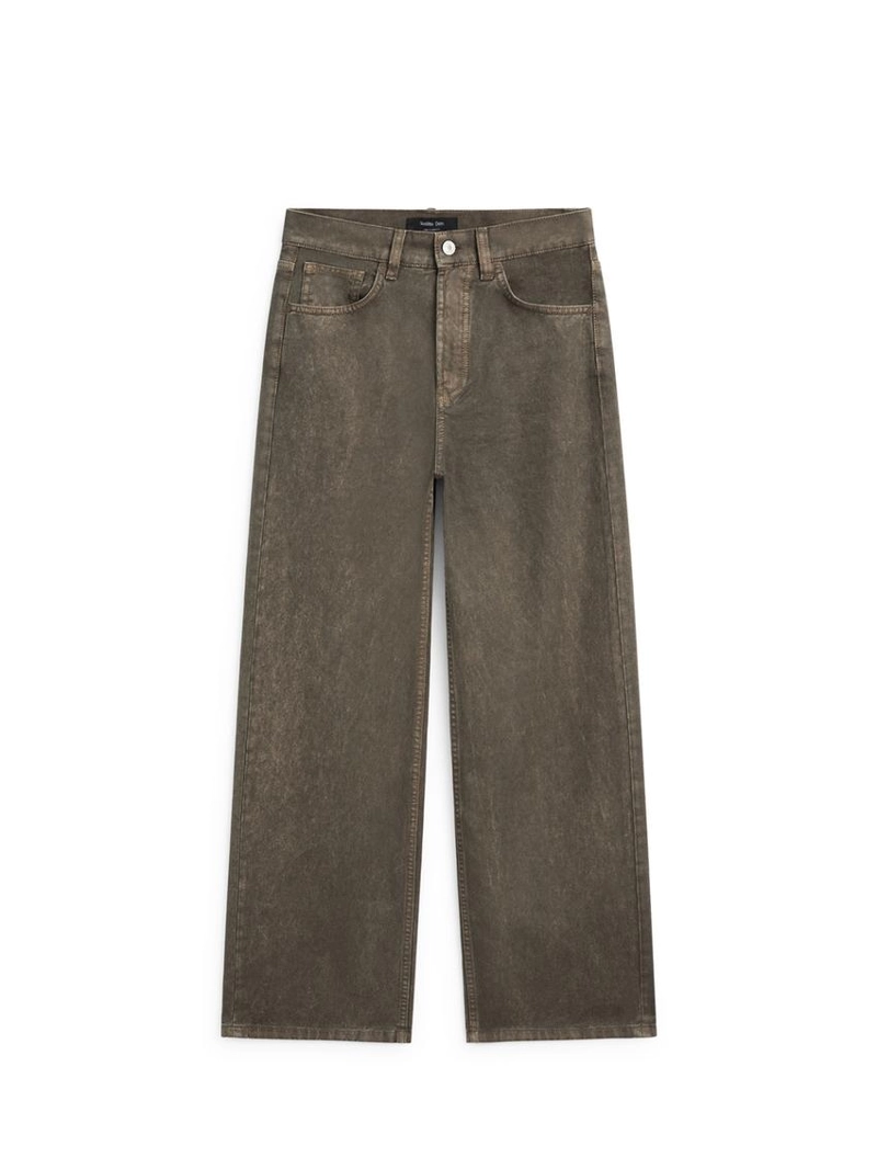 Джинсы свободного кроя