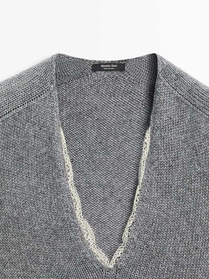 Кофта с короткими рукавами из кружевного вязаного полотна