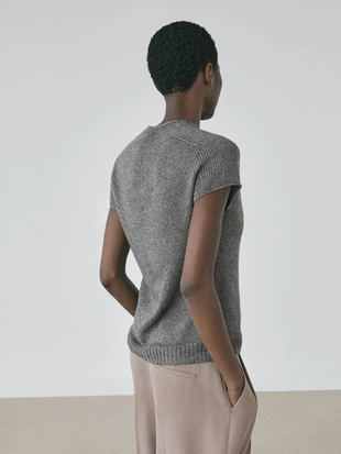 Кофта с короткими рукавами из кружевного вязаного полотна- Заказать в России