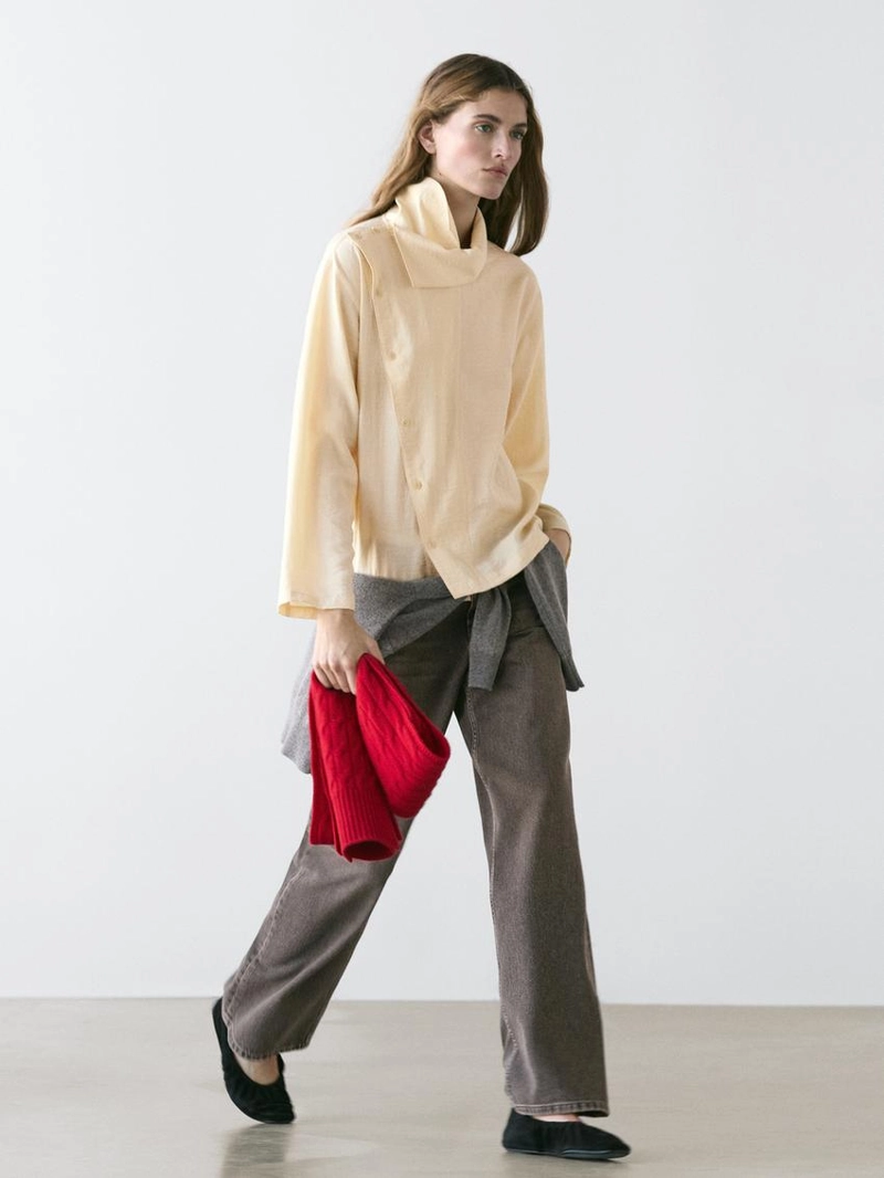 Рубашка с асимметричной пуговицей