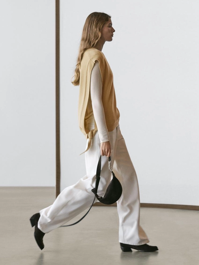 Воротник талией с деталями на завязках