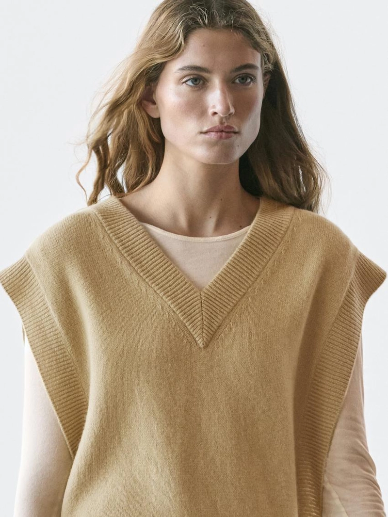 Воротник талией с деталями на завязках