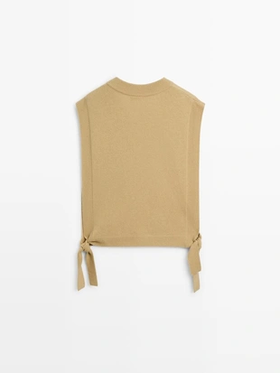 Воротник талией с деталями на завязках- Заказать в России