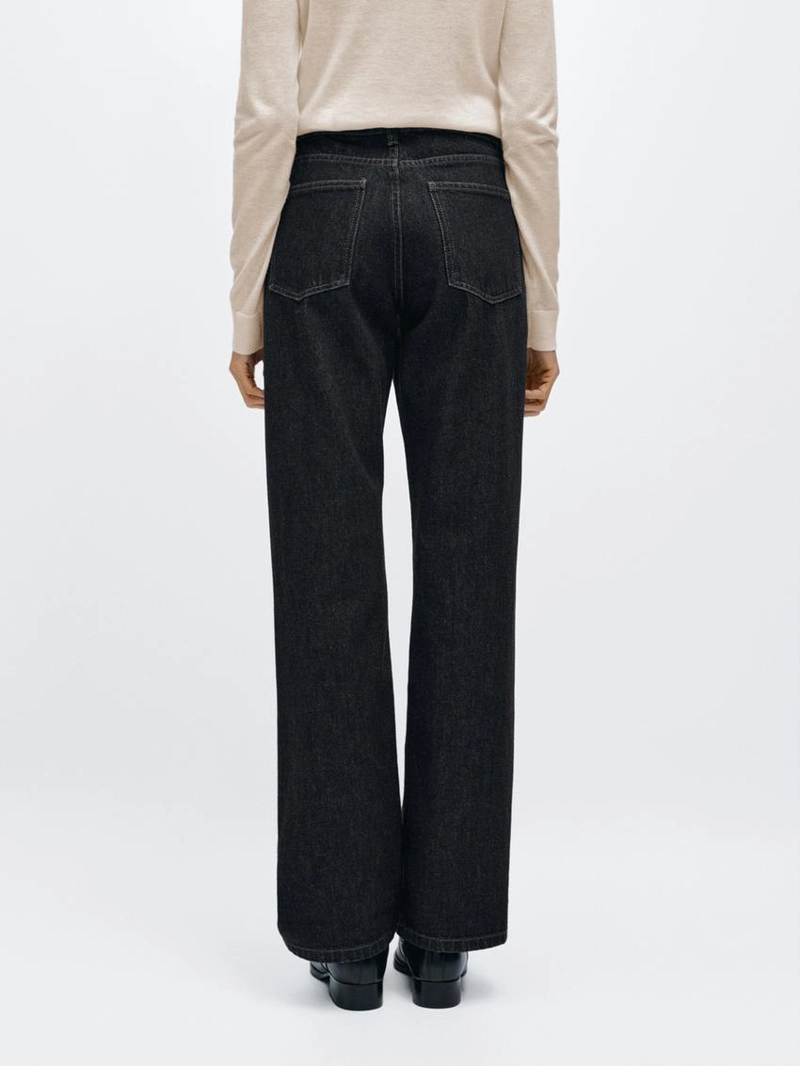 Джинсы свободного кроя средней посадки