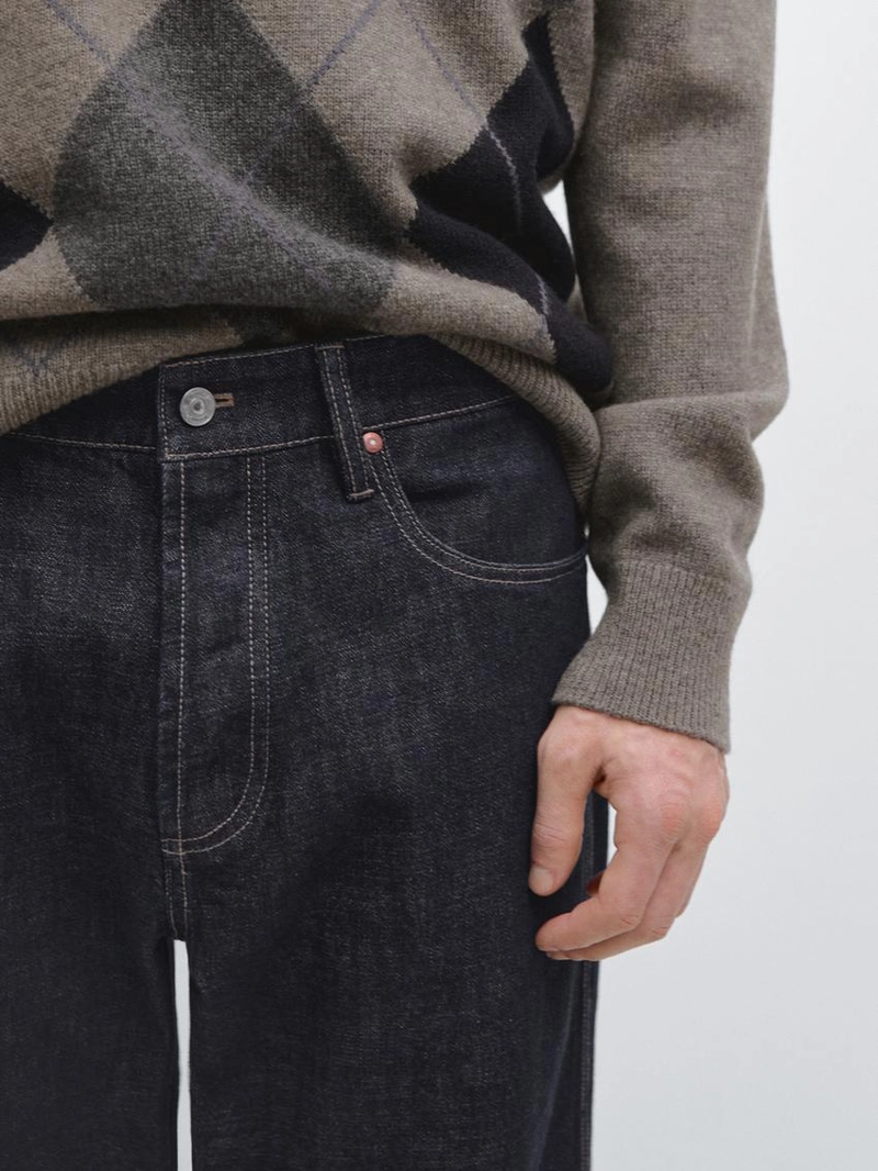 Джинсы свободного кроя