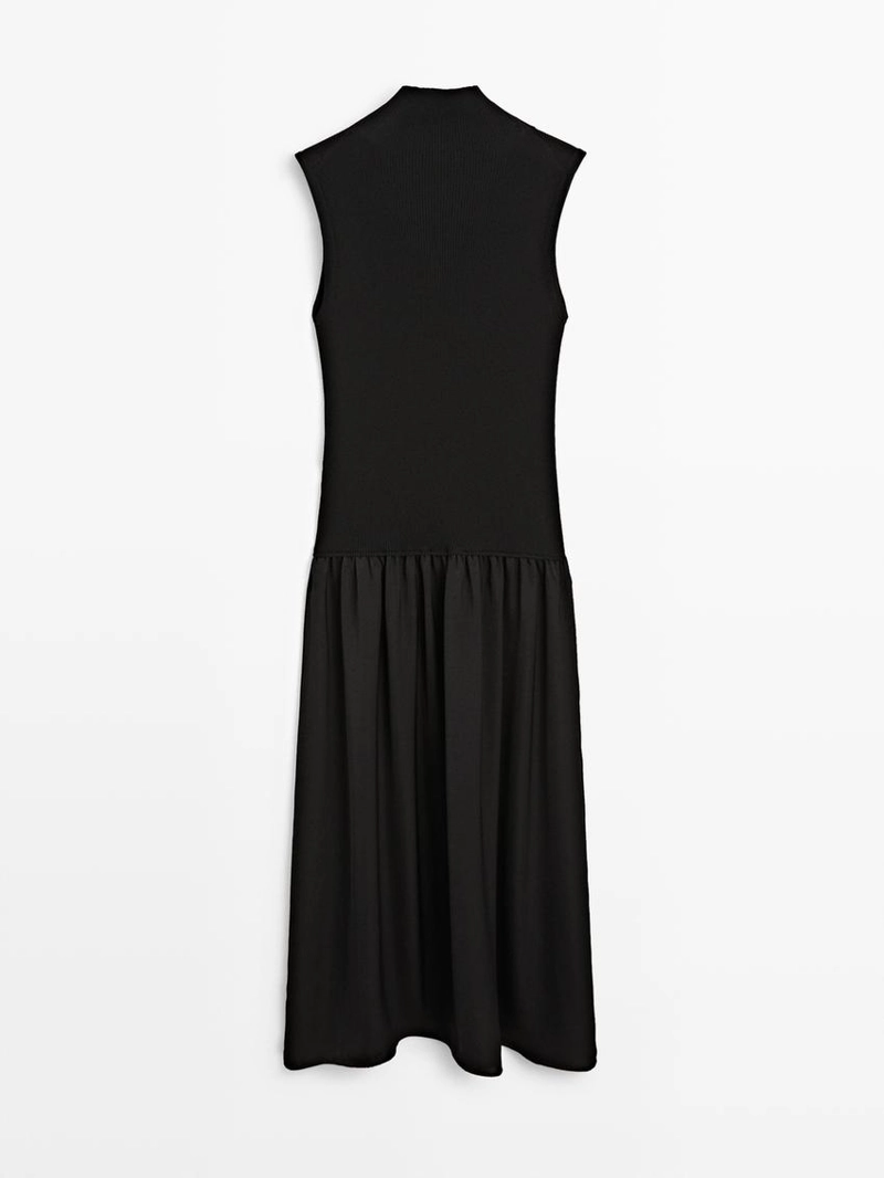 Платье-миди из трикотажа с контрастными деталями