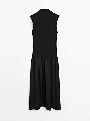 Платье-миди из трикотажа с контрастными деталями- Заказать в России