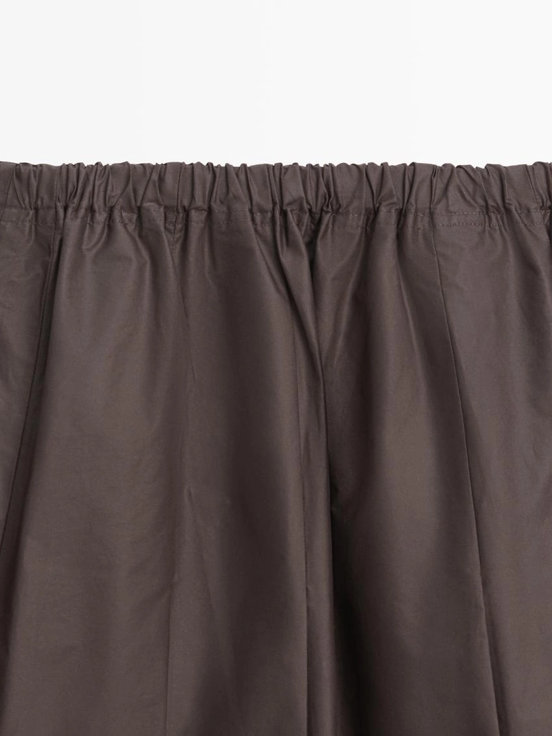 Юбка миди из технической ткани с боковыми складками