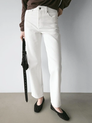 Джинсы прямого кроя- Заказать в России