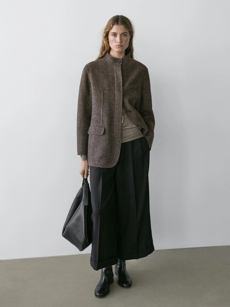 Пальто из шерстяной смеси с вельветовым воротником