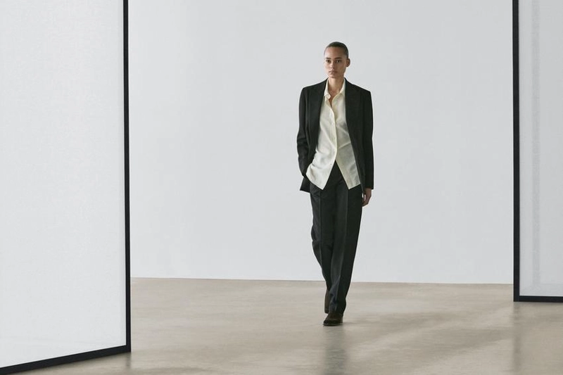 Пиджак из креповой ткани