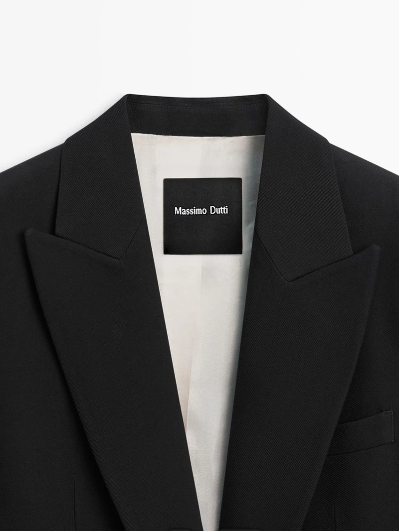 Пиджак из креповой ткани