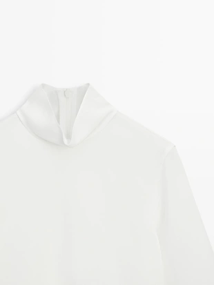 Блуза с драпировкой - студия- Заказать в России