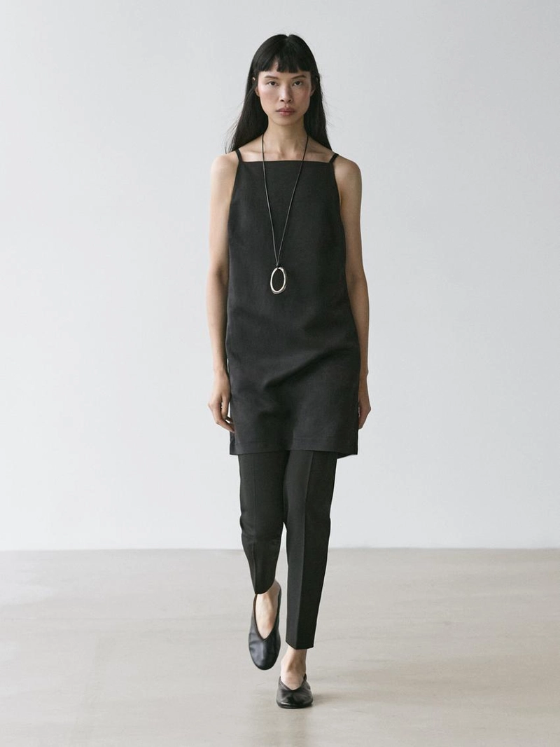 Платье мини с плавной посадкой