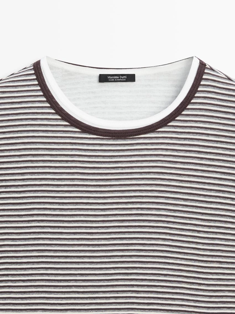 Полосатая двухслойная футболка с короткими рукавами