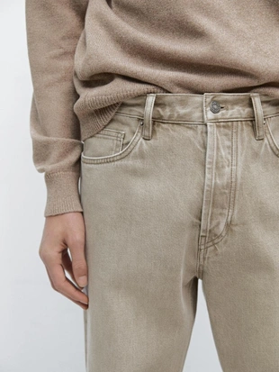 Джинсы прямого кроя- Заказать в России