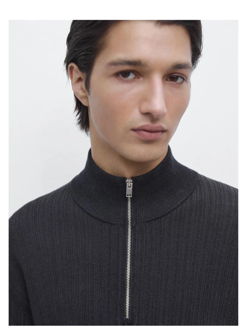 Вязанный свитер с манжетом и молнией