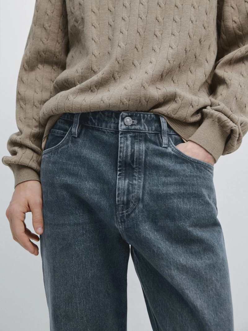 Джинсы прямого кроя