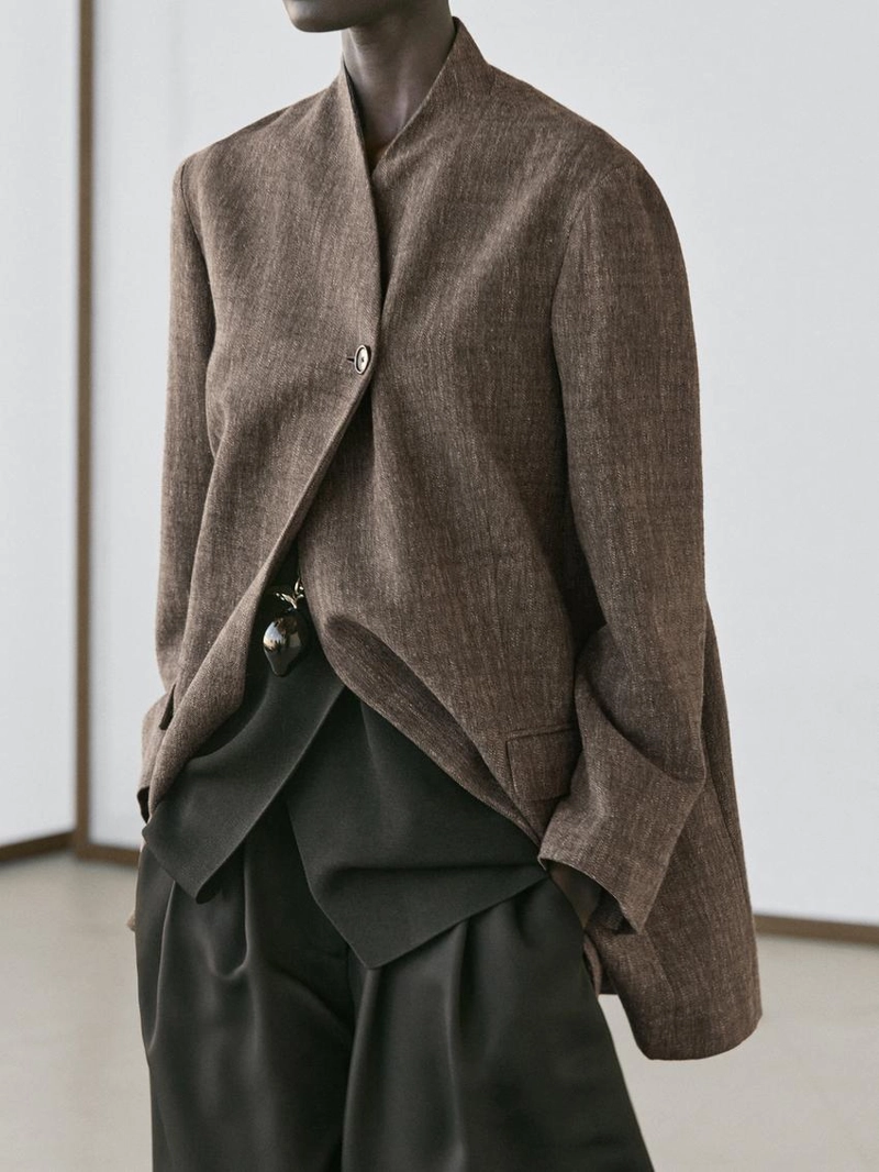 Пальто из шерстяной смеси с высоким воротником и меланжевым эффектом