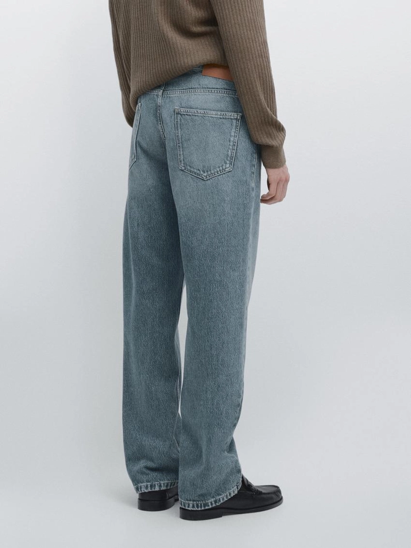 Джинсы прямого кроя