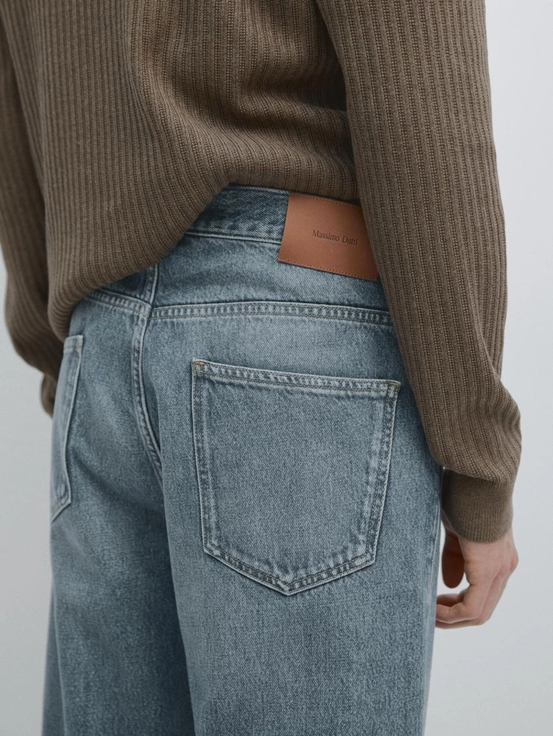 Джинсы прямого кроя