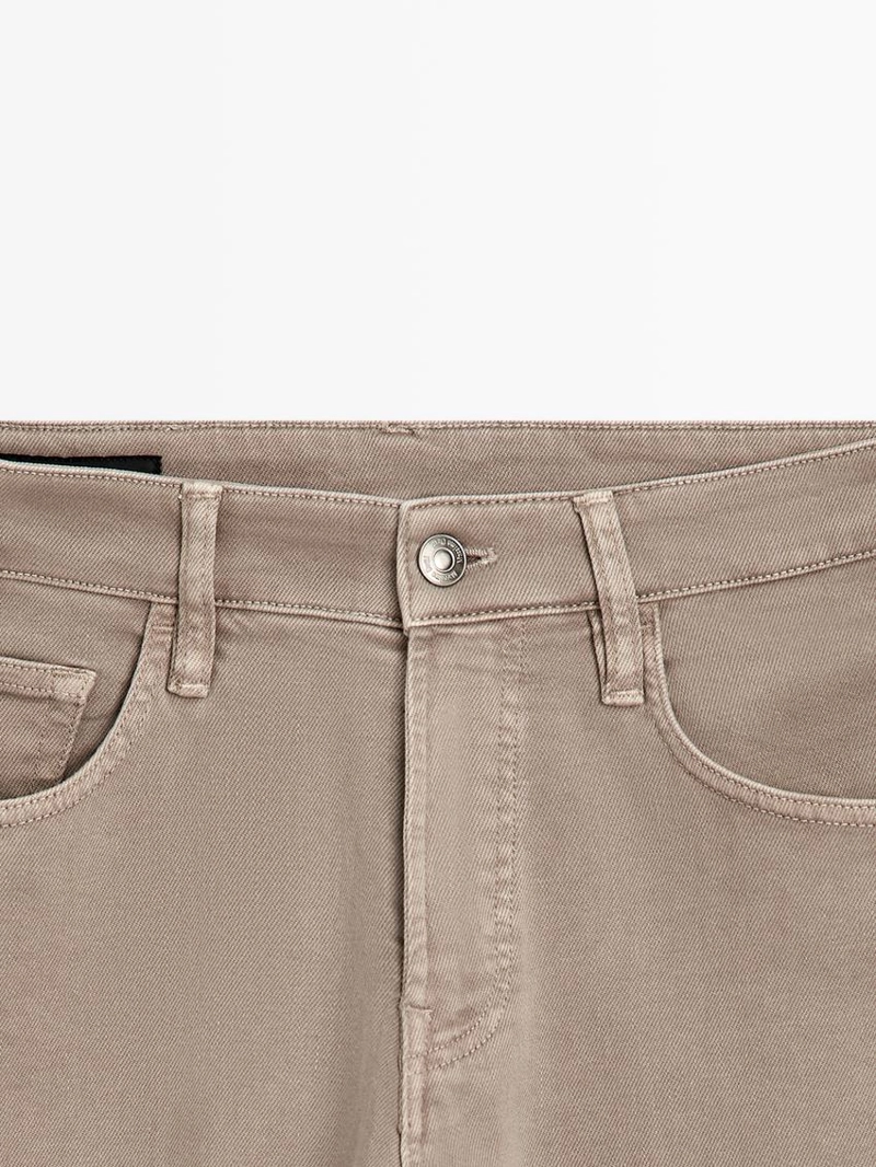 Джинсы суженого кроя