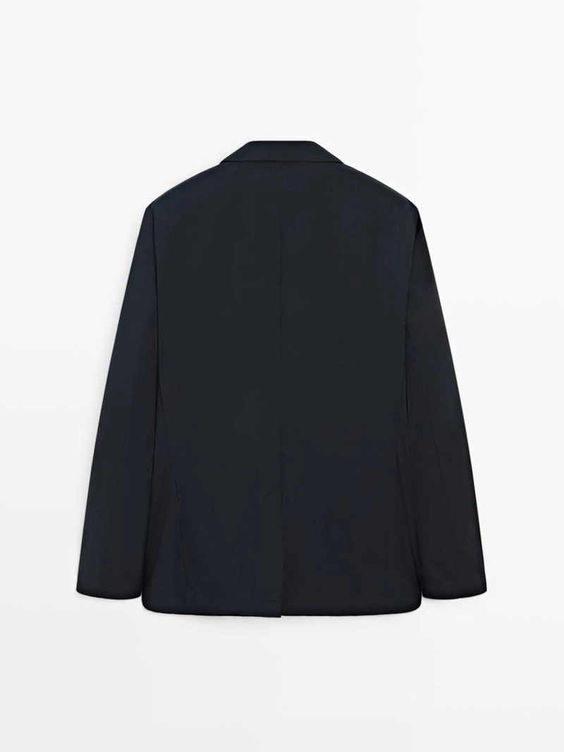 Легкий технический пиджак