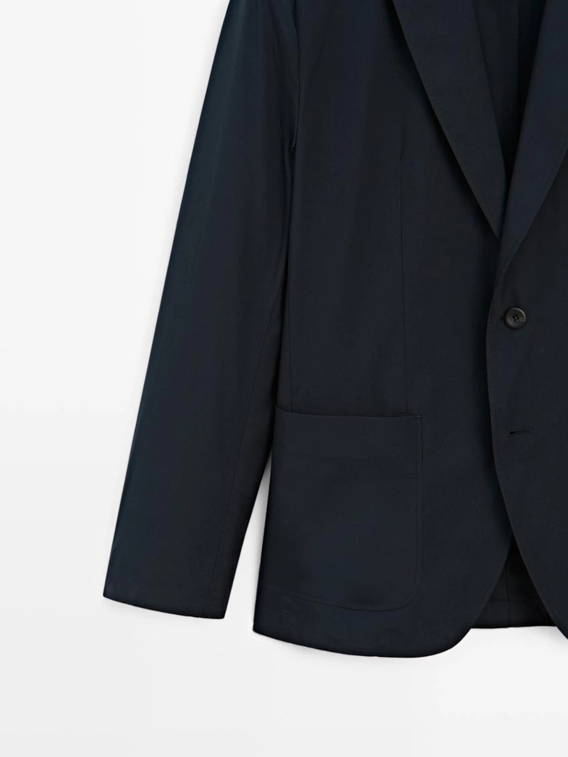 Легкий технический пиджак