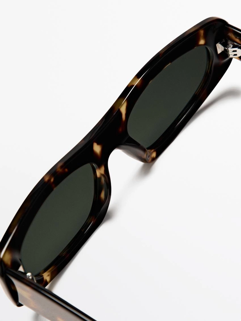 Солнечные очки овальные