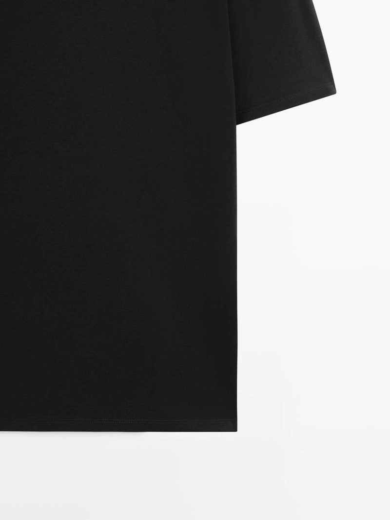 Футболка из смесового хлопка с коротким рукавом