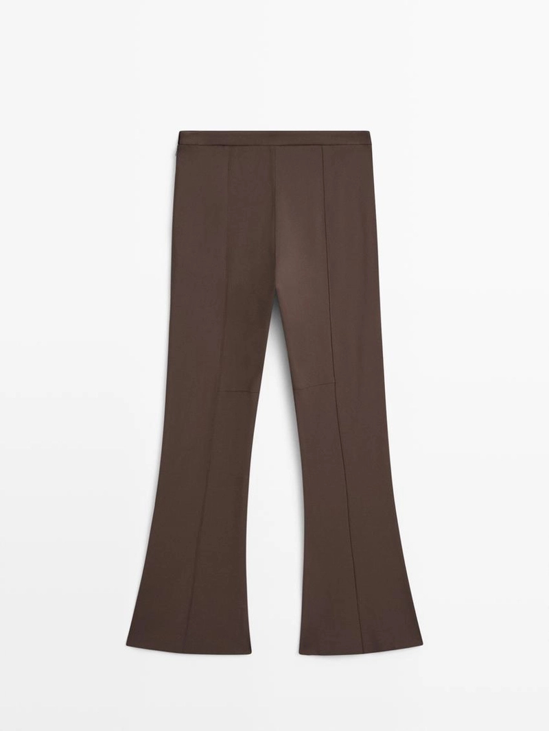 Брюки-клеш с карманом