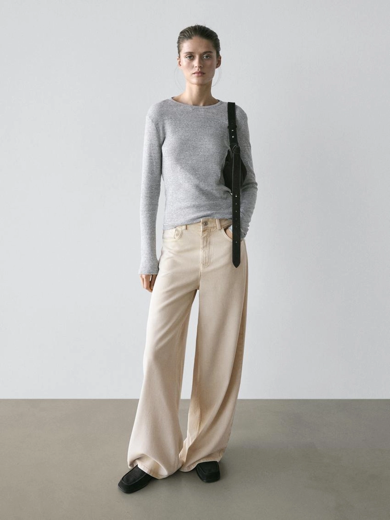 Брюки с низкой посадкой и широкими брючинами