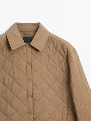 Куртка короткая стеганая с рубашечным воротником- Заказать в России