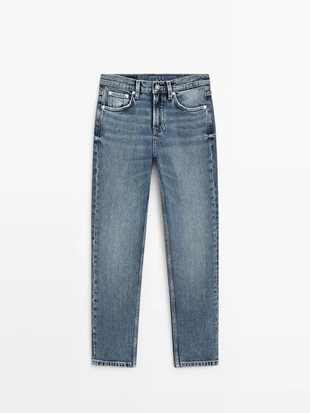 Джинсы с завышенной посадкой и укороченным силуэтом- Заказать в России